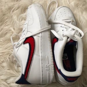 NIKE AIRFORCE 1s